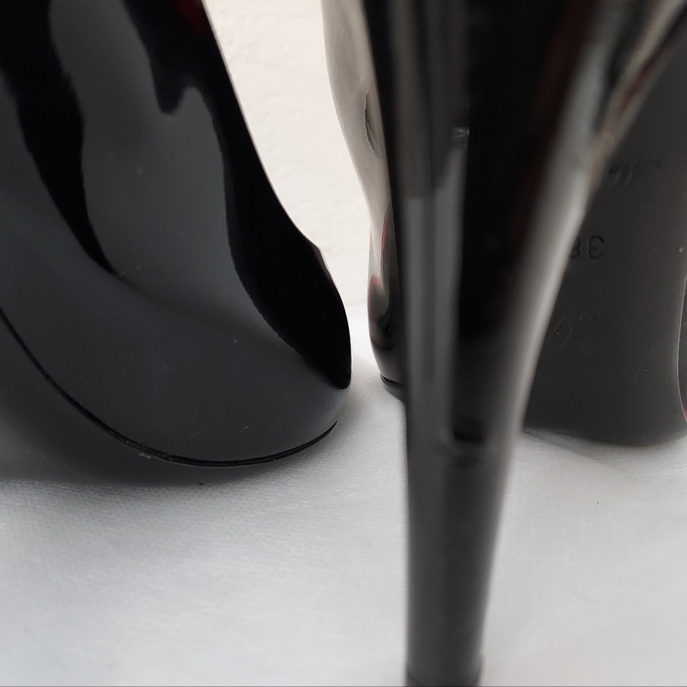 Louis Vuitton sling back patent leather black and fuschia pumps - Picture 10 of 12